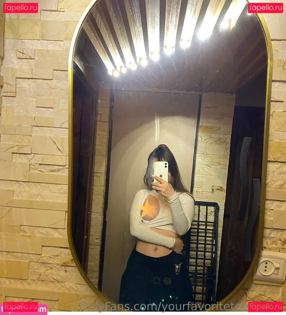 yourfavoriteteen003x Onlyfans Photo Gallery 