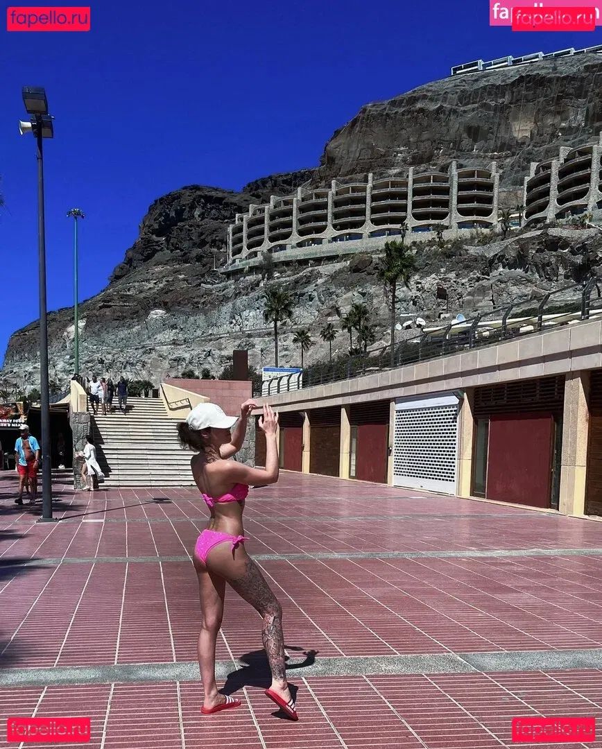 Jennifer Engelhard Onlyfans Photo Gallery 