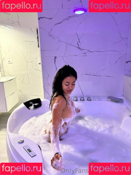 Merith Aranda Rosafire Nude Onlyfans Photo 17