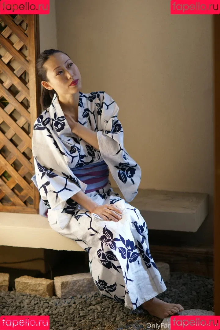 ayakofuji Onlyfans Photo Gallery 