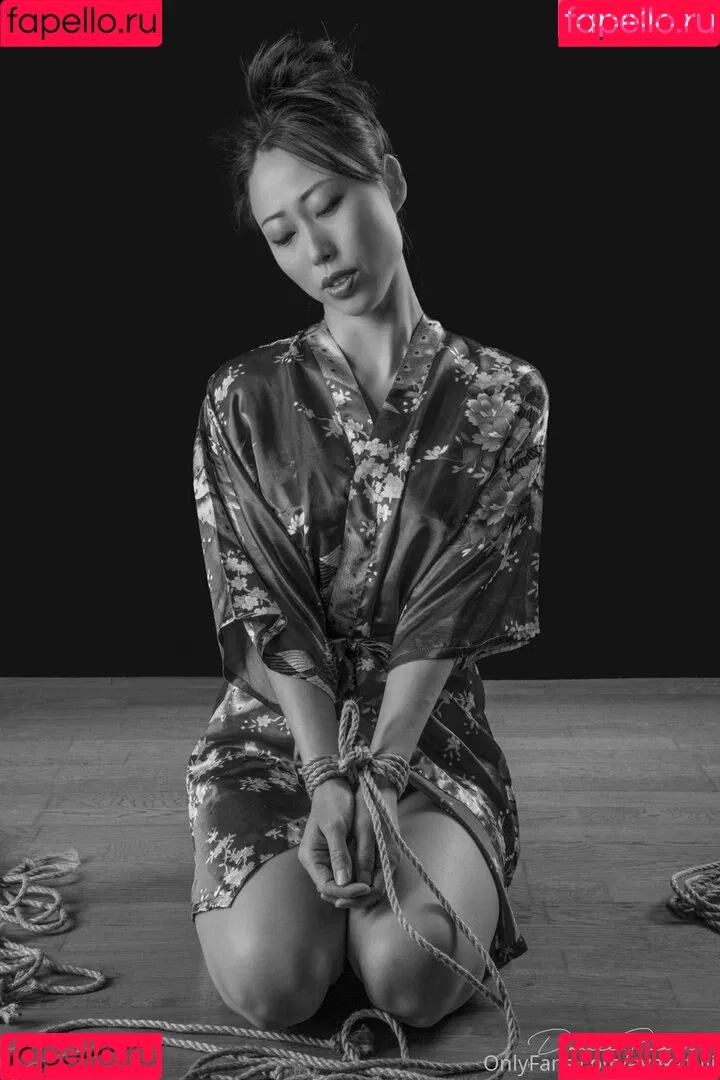 ayakofuji Onlyfans Photo Gallery 