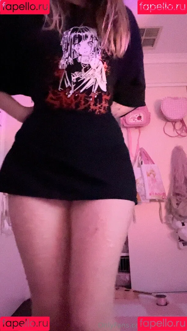 pawiimiina Onlyfans Photo Gallery 