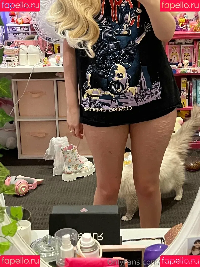 pawiimiina Onlyfans Photo Gallery 