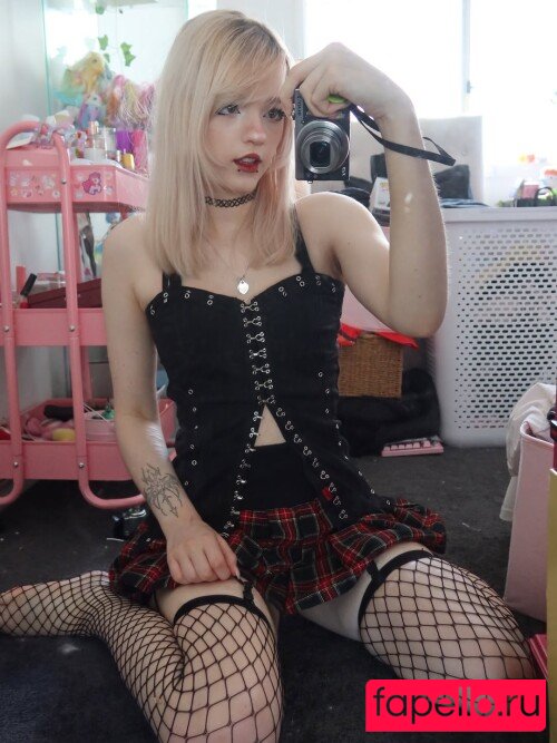 pawiimiina Nude Onlyfans Photo 9