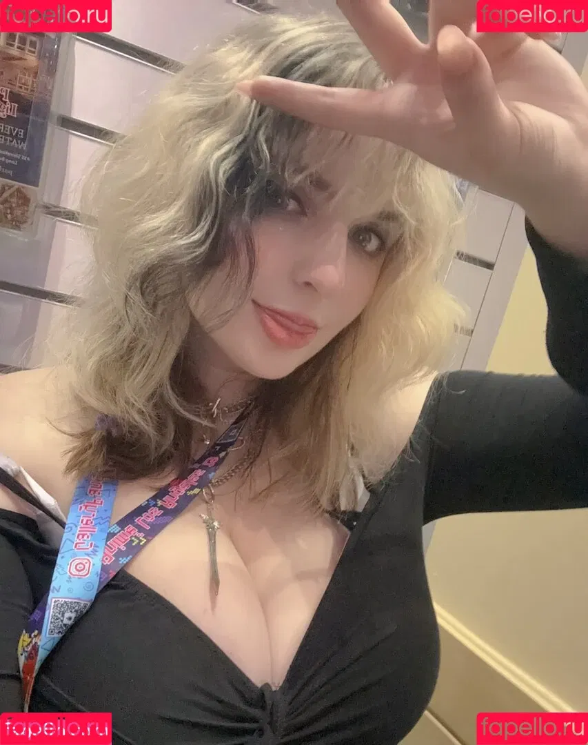 Aretteepls Onlyfans Photo Gallery 