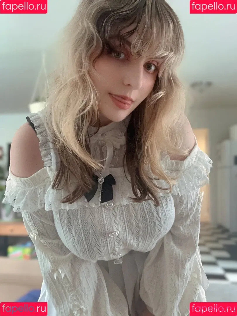 Aretteepls Onlyfans Photo Gallery 