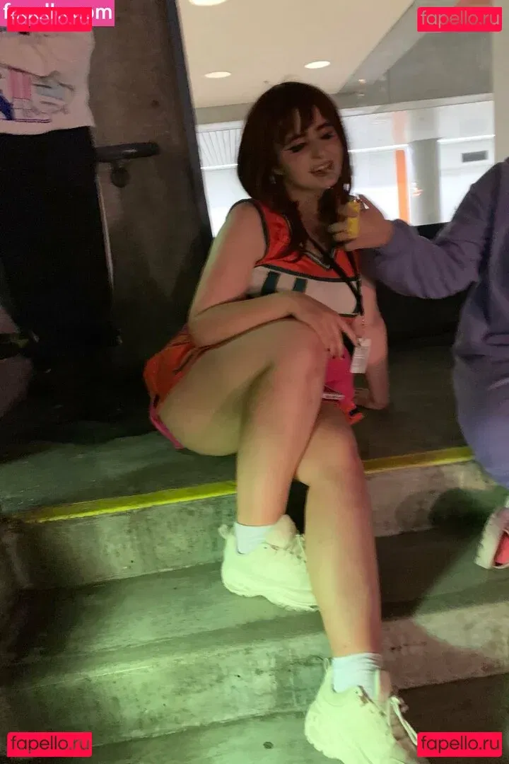 Aretteepls Onlyfans Photo Gallery 