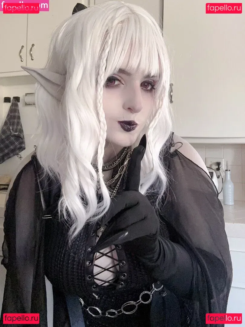 Aretteepls Onlyfans Photo Gallery 