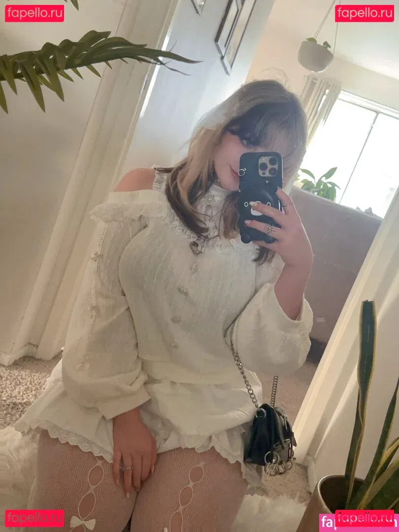 Aretteepls Onlyfans Photo Gallery 