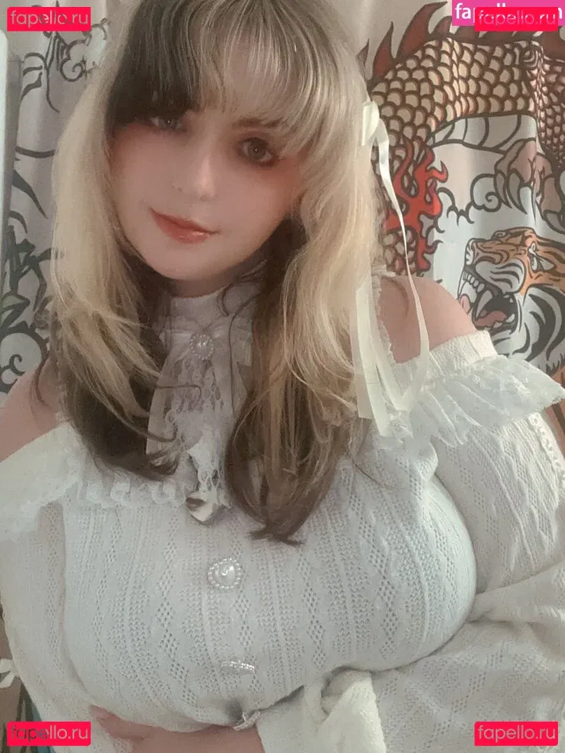 Aretteepls Onlyfans Photo Gallery 