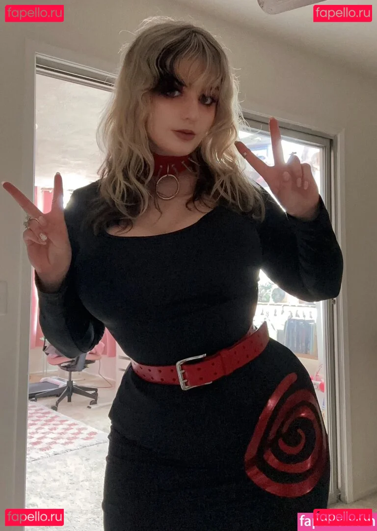 Aretteepls Onlyfans Photo Gallery 