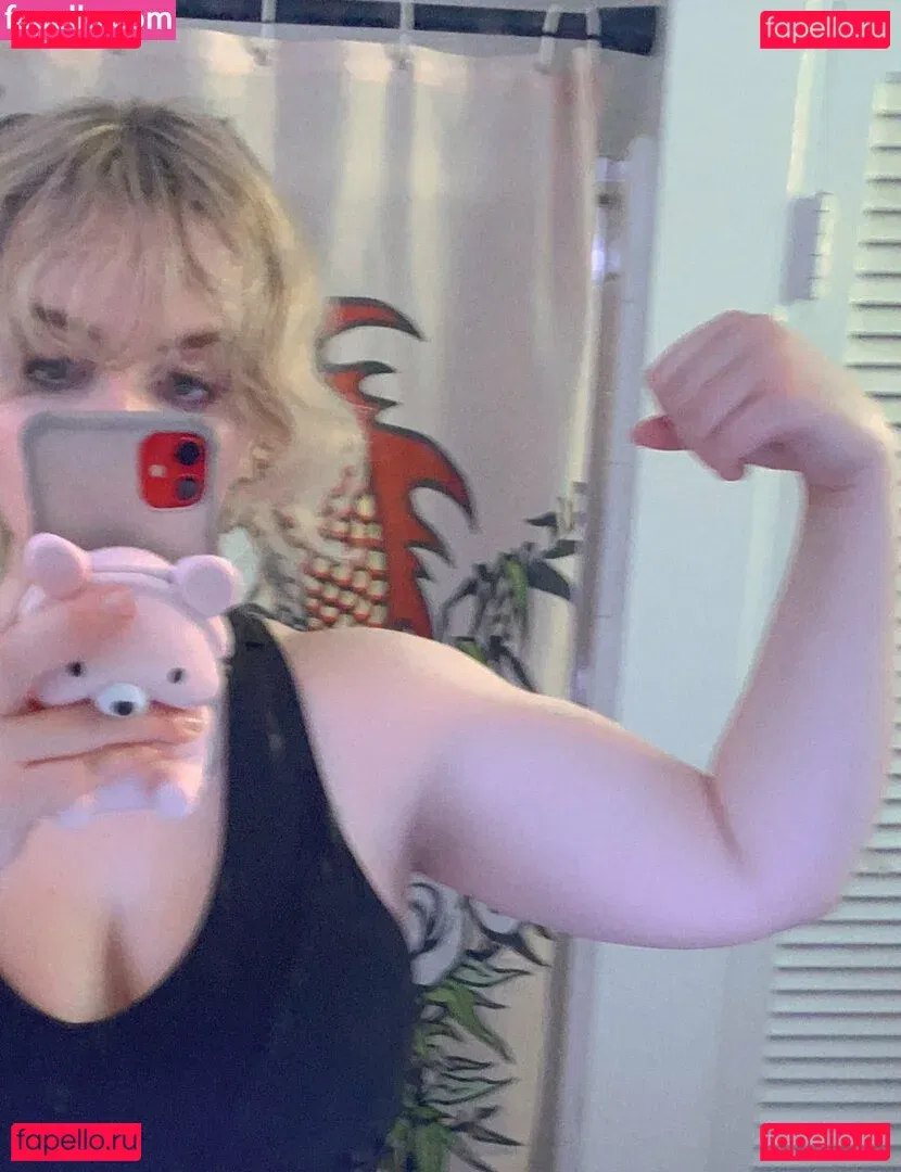 Aretteepls Onlyfans Photo Gallery 