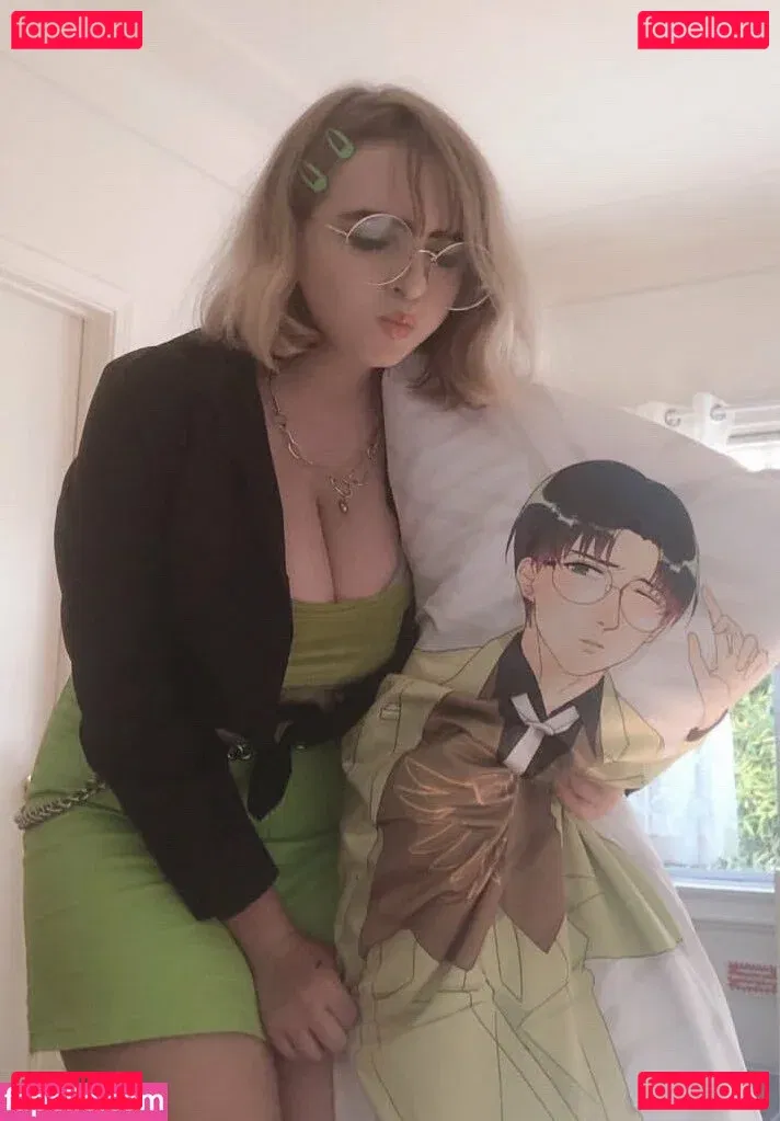 Aretteepls Onlyfans Photo Gallery 