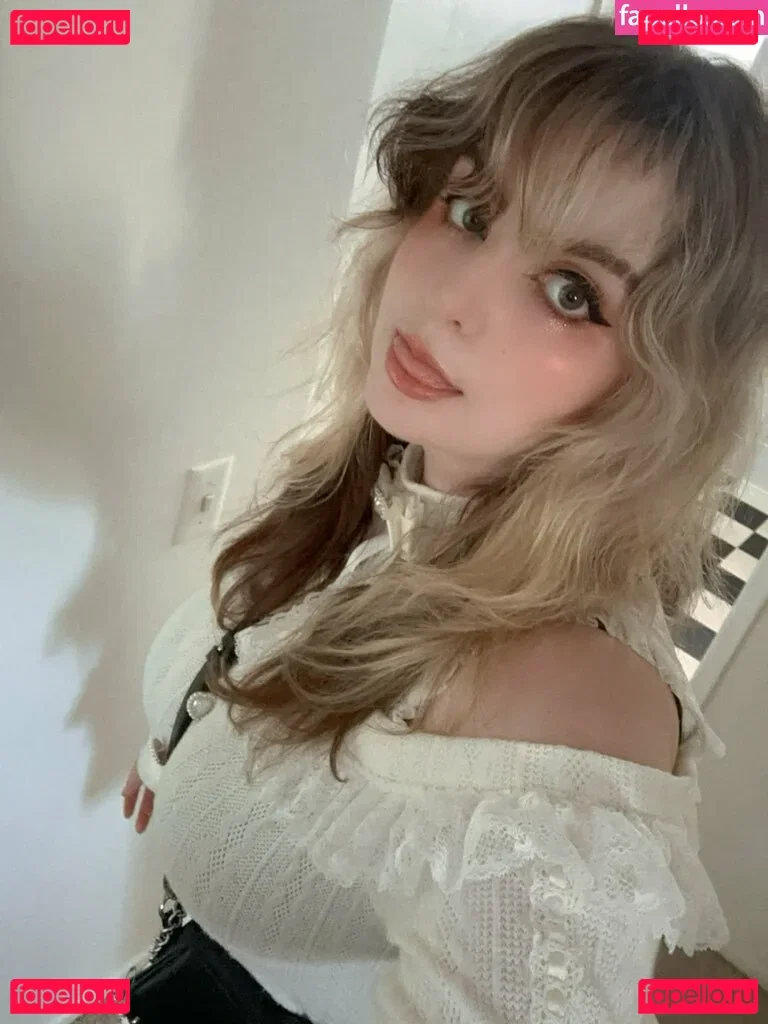 Aretteepls Onlyfans Photo Gallery 