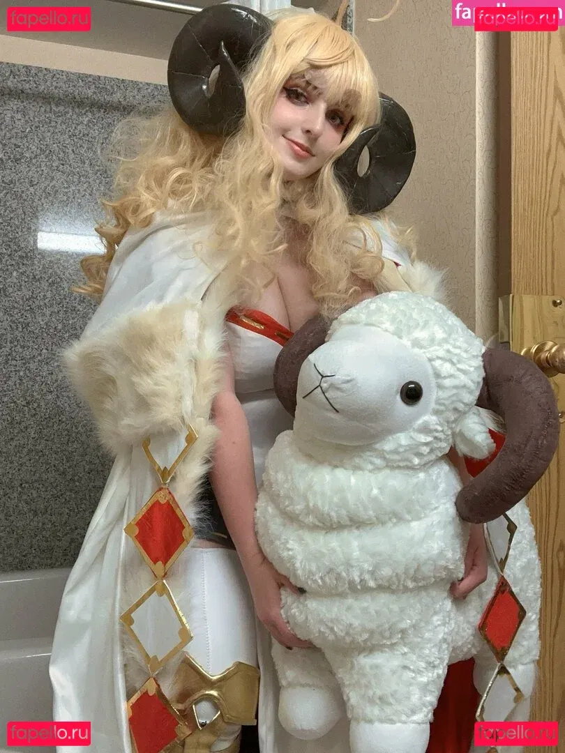 Aretteepls Onlyfans Photo Gallery 