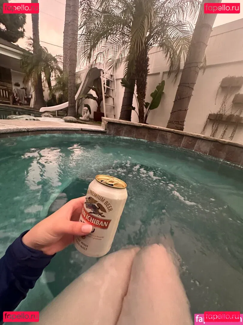 Aretteepls Onlyfans Photo Gallery 