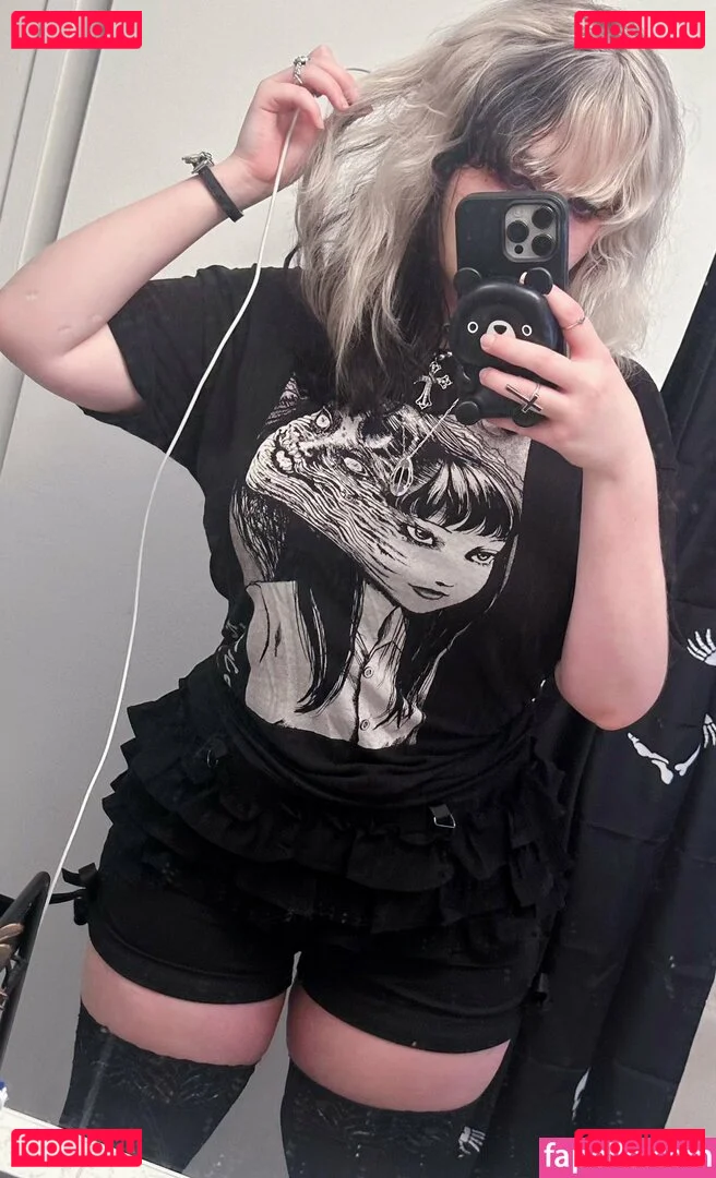 Aretteepls Onlyfans Photo Gallery 