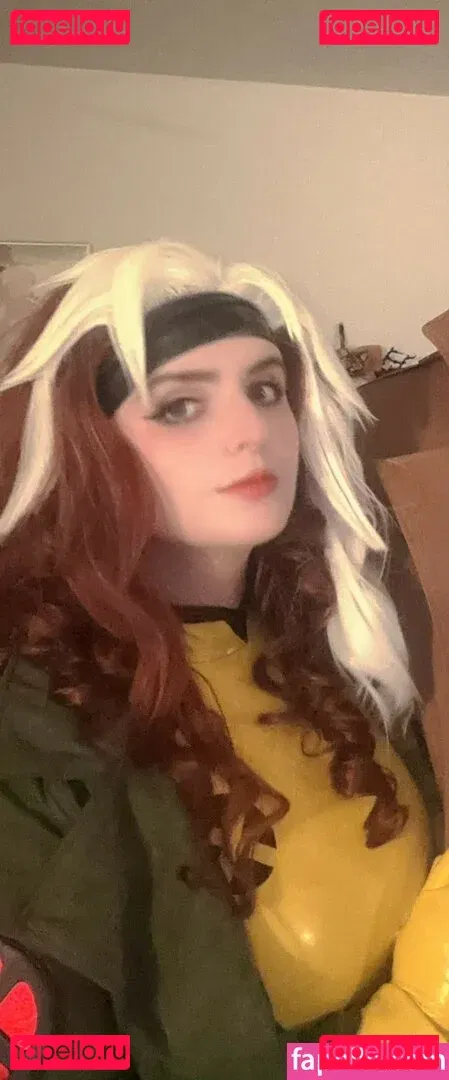 Aretteepls Onlyfans Photo Gallery 