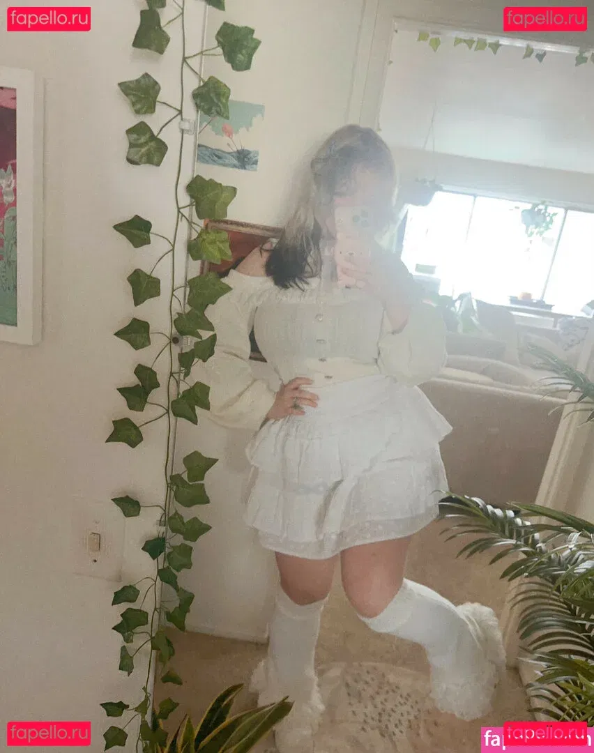 Aretteepls Onlyfans Photo Gallery 