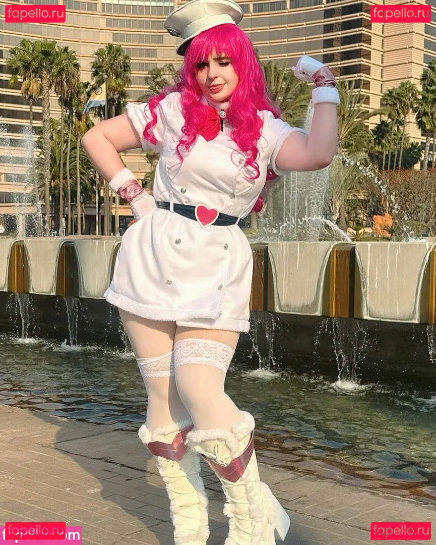 Aretteepls Onlyfans Photo Gallery 