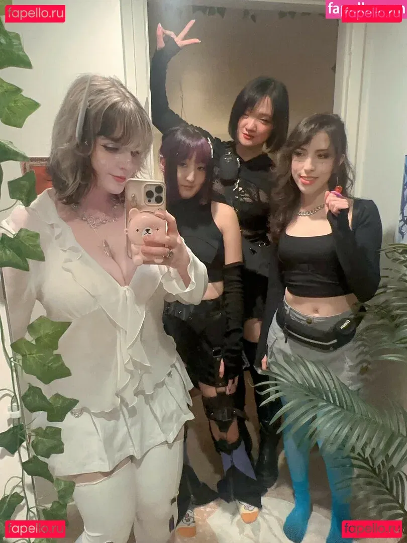 Aretteepls Onlyfans Photo Gallery 