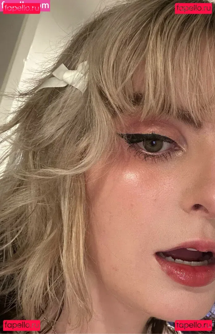 Aretteepls Onlyfans Photo Gallery 