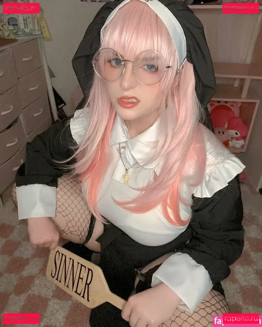 Aretteepls Onlyfans Photo Gallery 