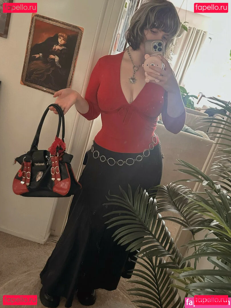 Aretteepls Onlyfans Photo Gallery 