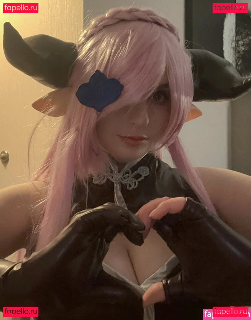 Aretteepls Onlyfans Photo Gallery 