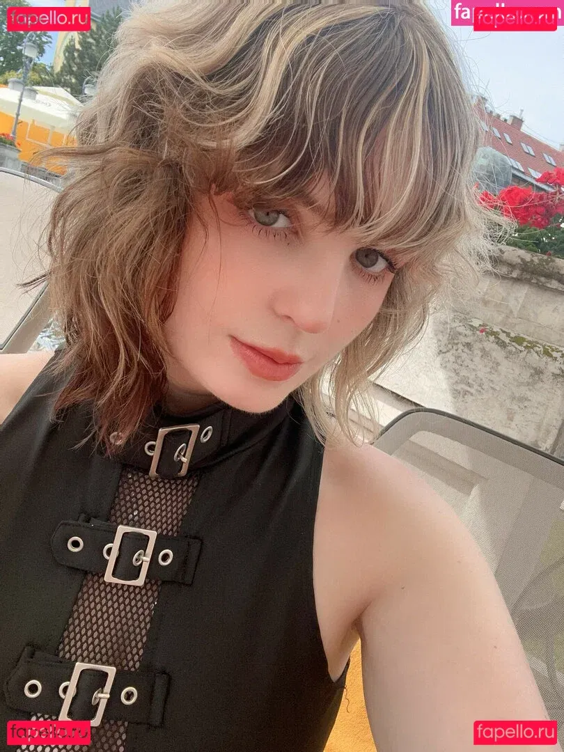 Aretteepls Onlyfans Photo Gallery 