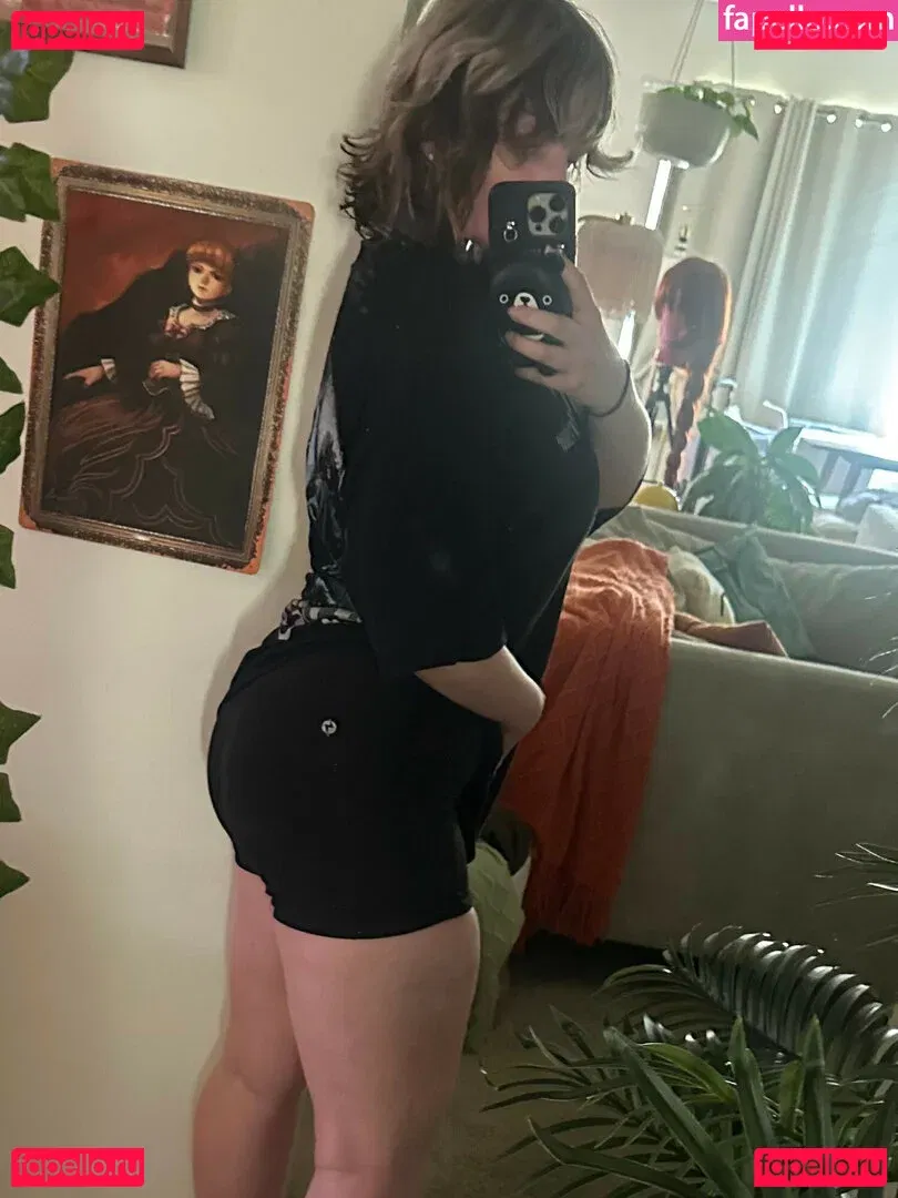 Aretteepls Onlyfans Photo Gallery 