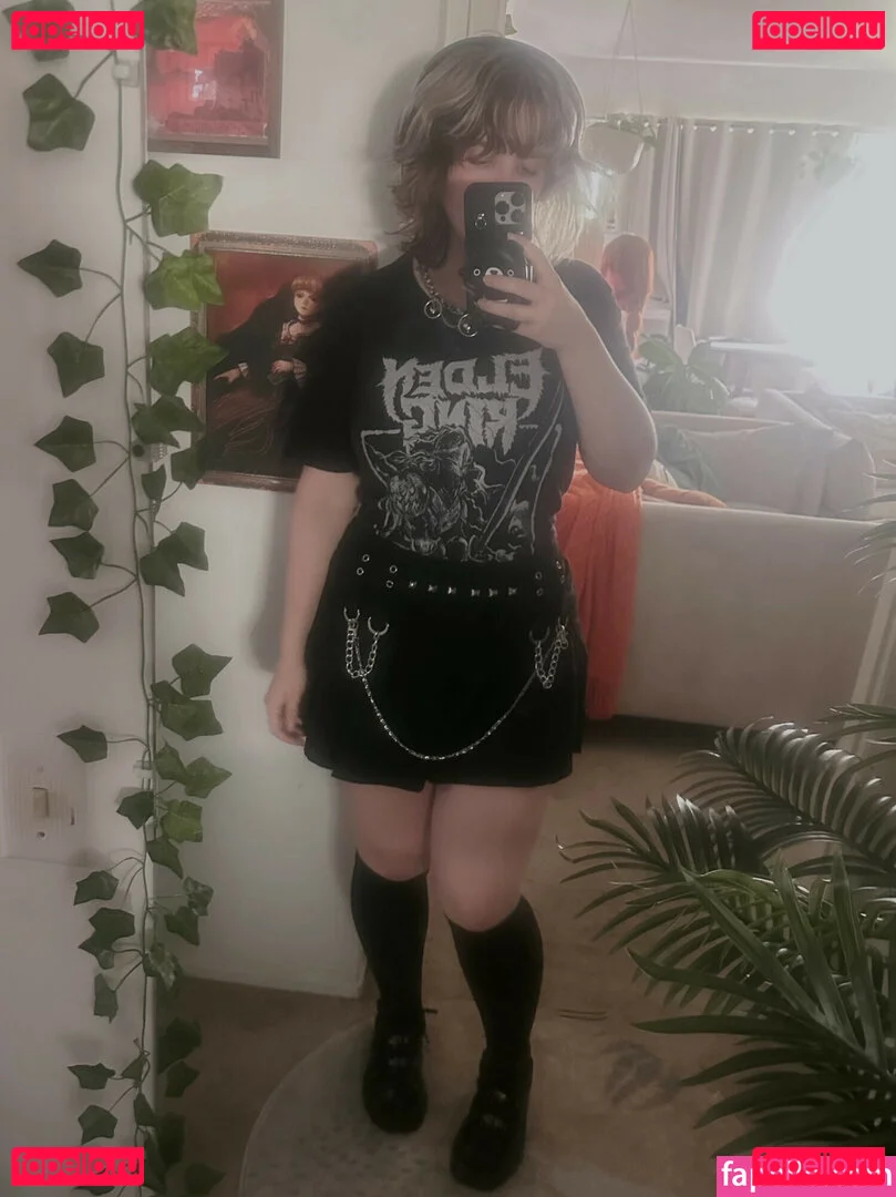 Aretteepls Onlyfans Photo Gallery 