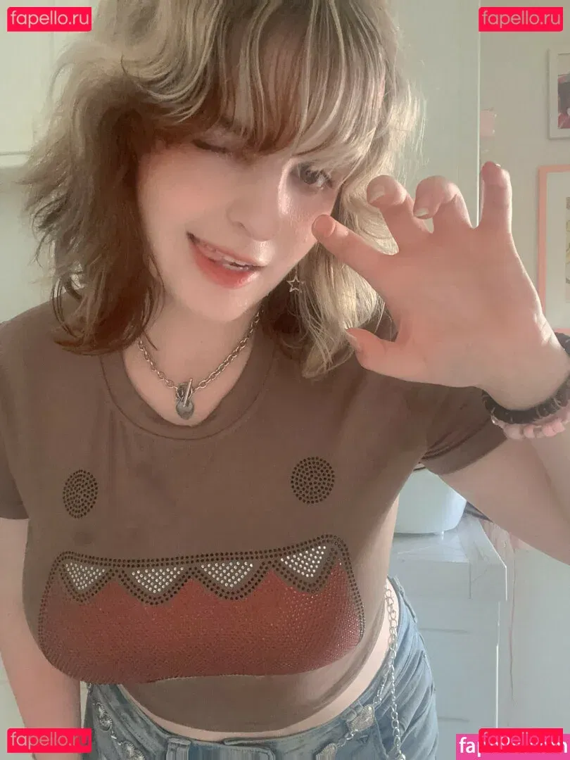 Aretteepls Onlyfans Photo Gallery 