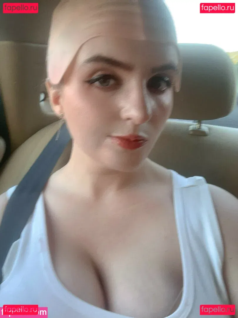 Aretteepls Onlyfans Photo Gallery 