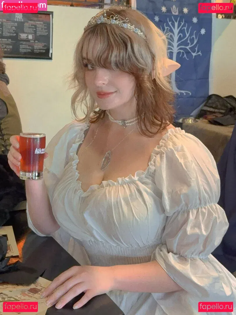 Aretteepls Onlyfans Photo Gallery 