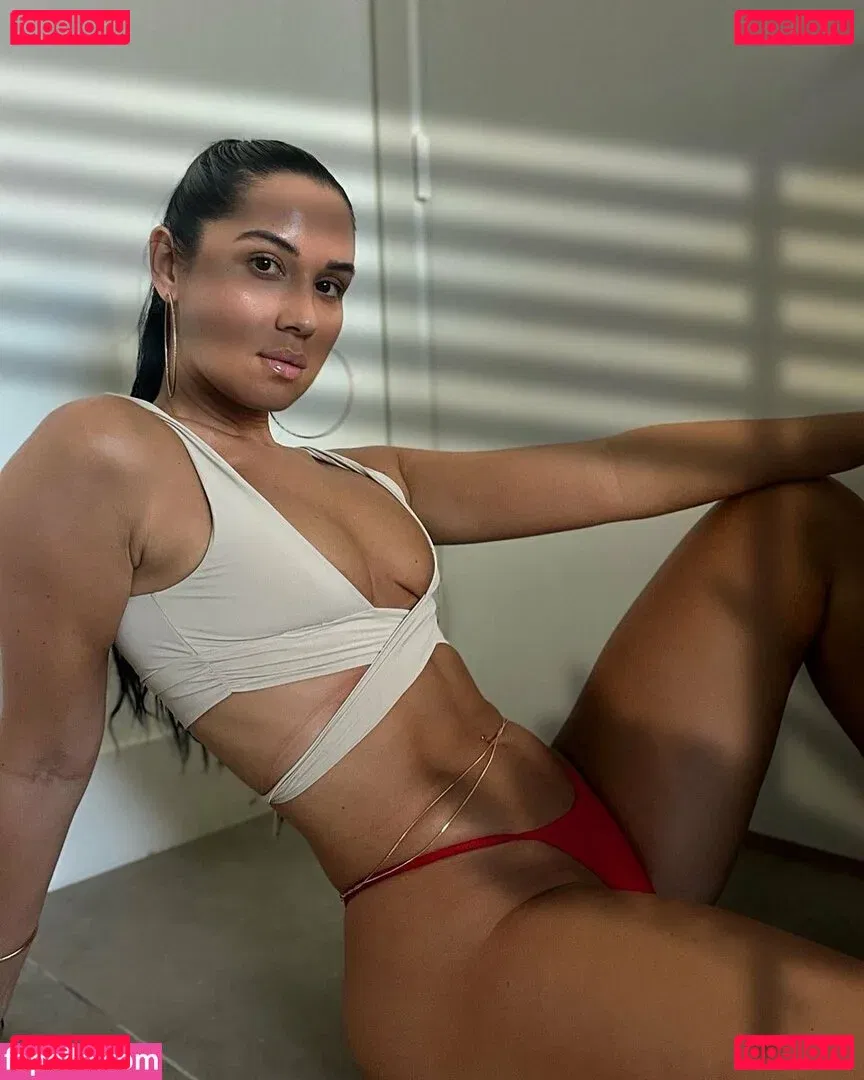 Eilat Rose Onlyfans Photo Gallery 