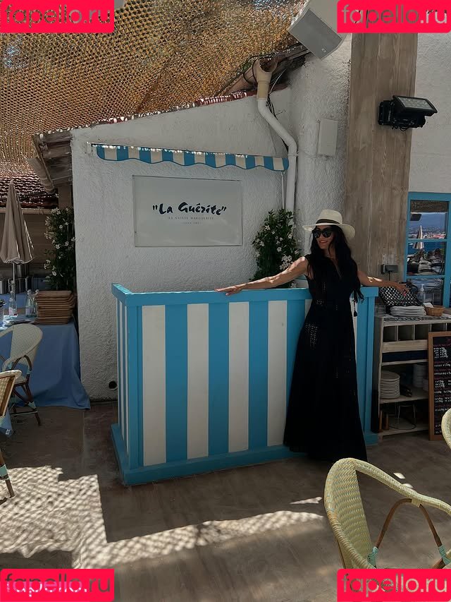 Nikki Bella Onlyfans Photo Gallery 