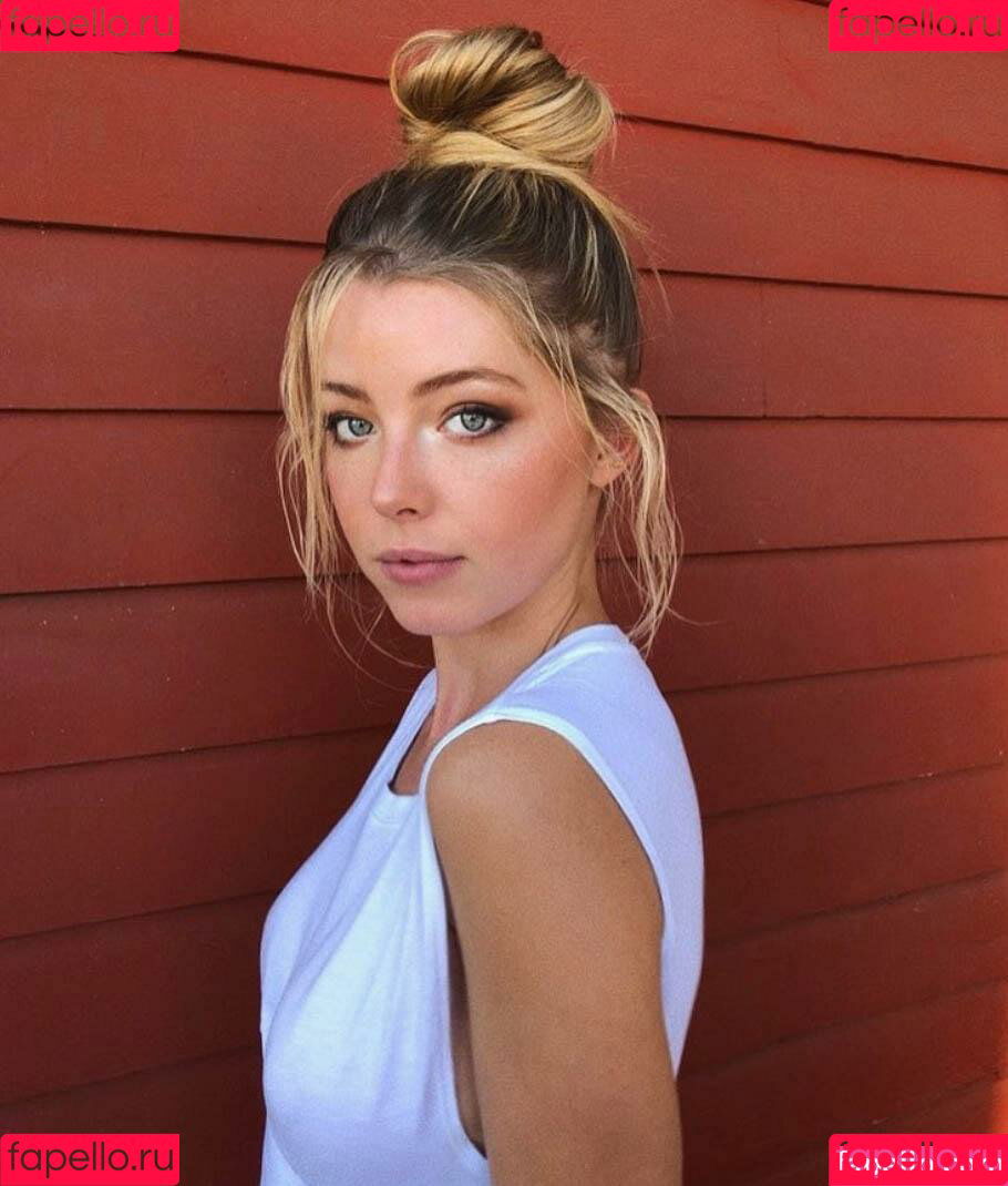 Baskin Champion Onlyfans Photo Gallery 
