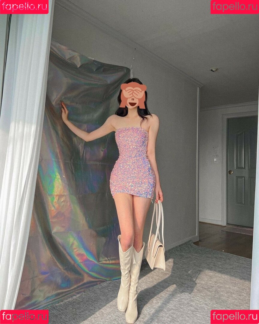 Aurora_boots Onlyfans Photo Gallery 