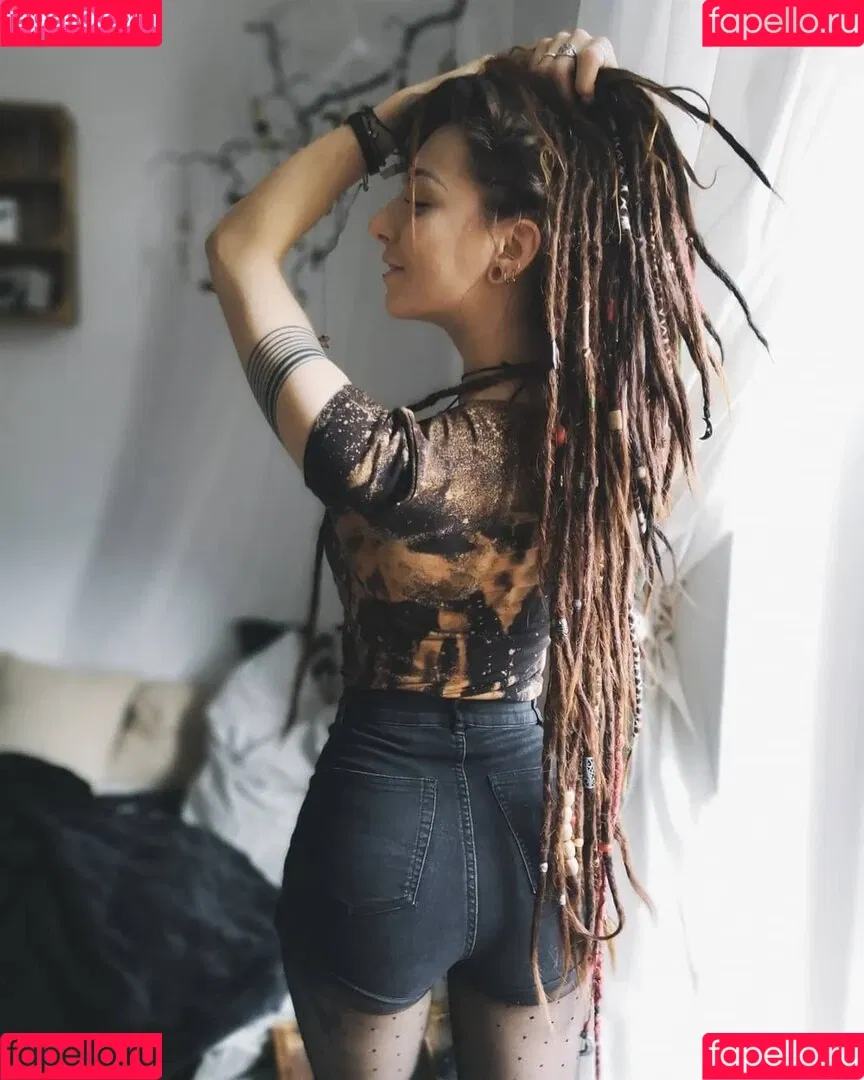 Moona.Autumn Onlyfans Photo Gallery 
