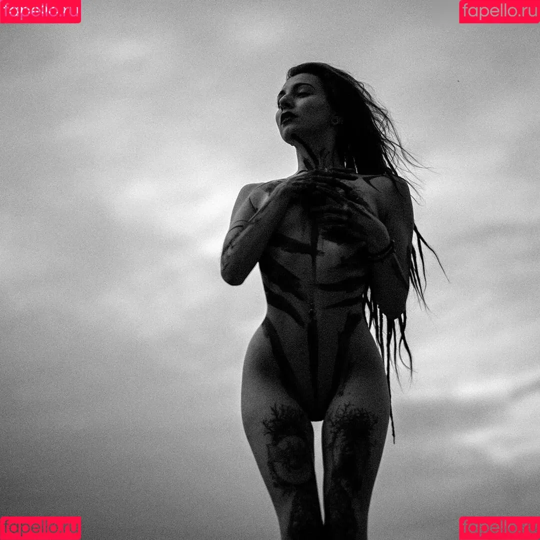 Moona.Autumn Onlyfans Photo Gallery 