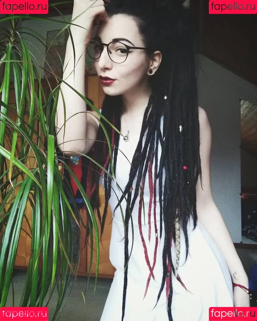 Moona.Autumn Onlyfans Photo Gallery 