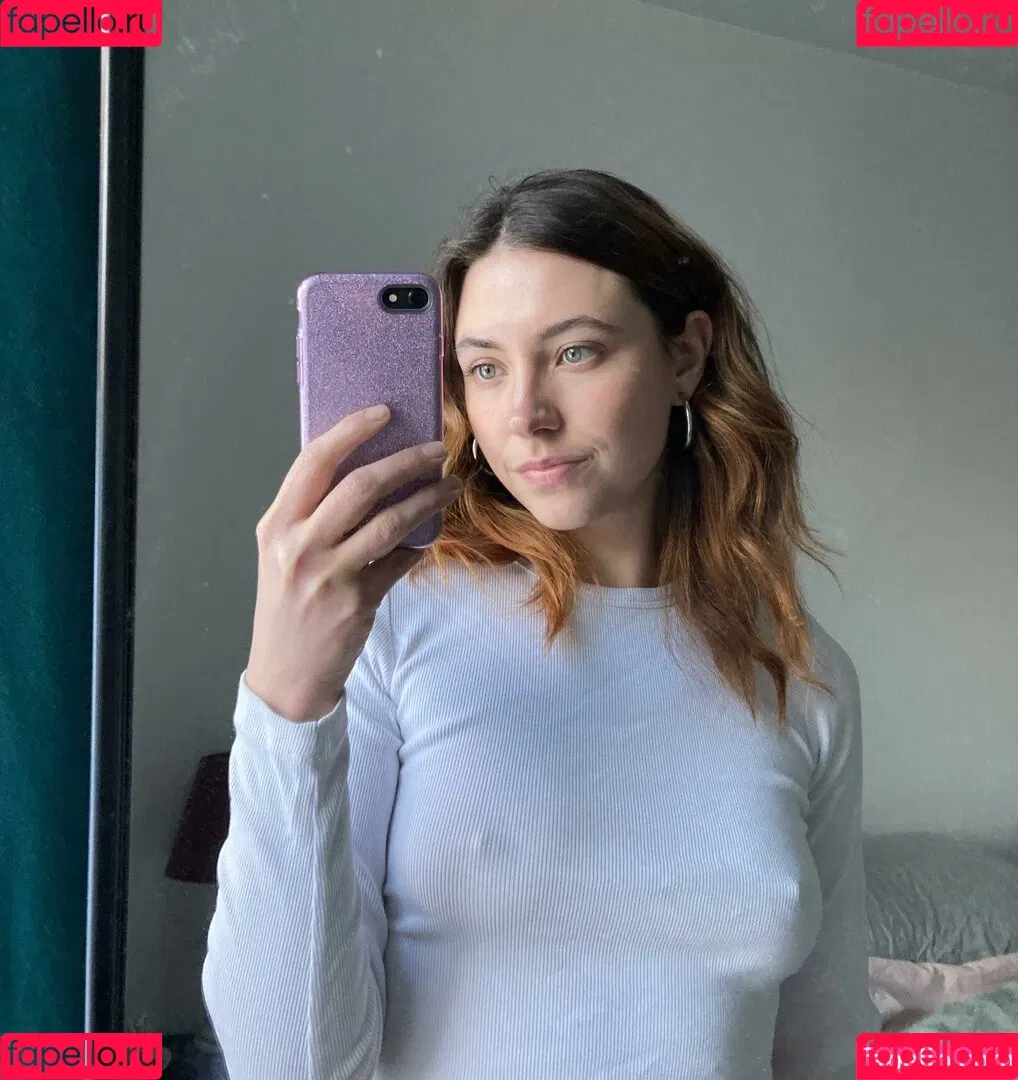misscelestereed Onlyfans Photo Gallery 