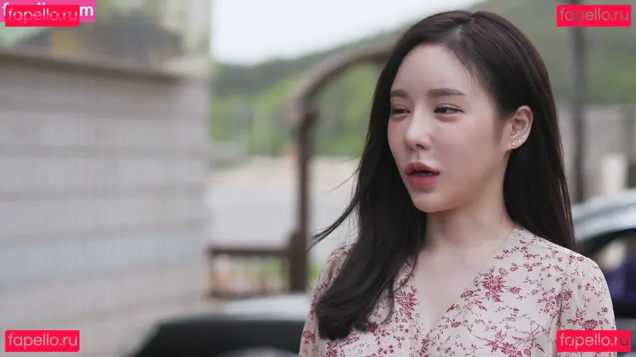 Tae Hee Onlyfans Photo Gallery 