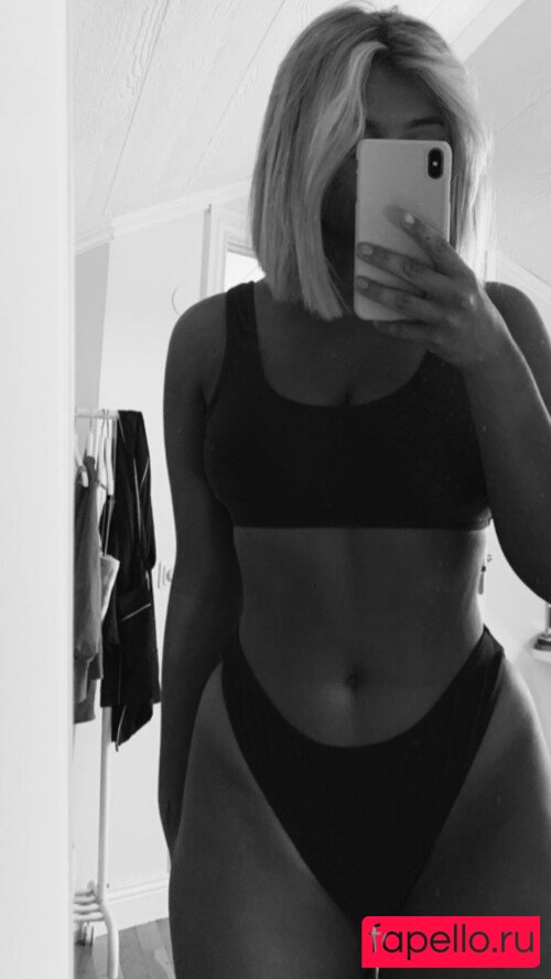 Tuva Nude Onlyfans Photo 51