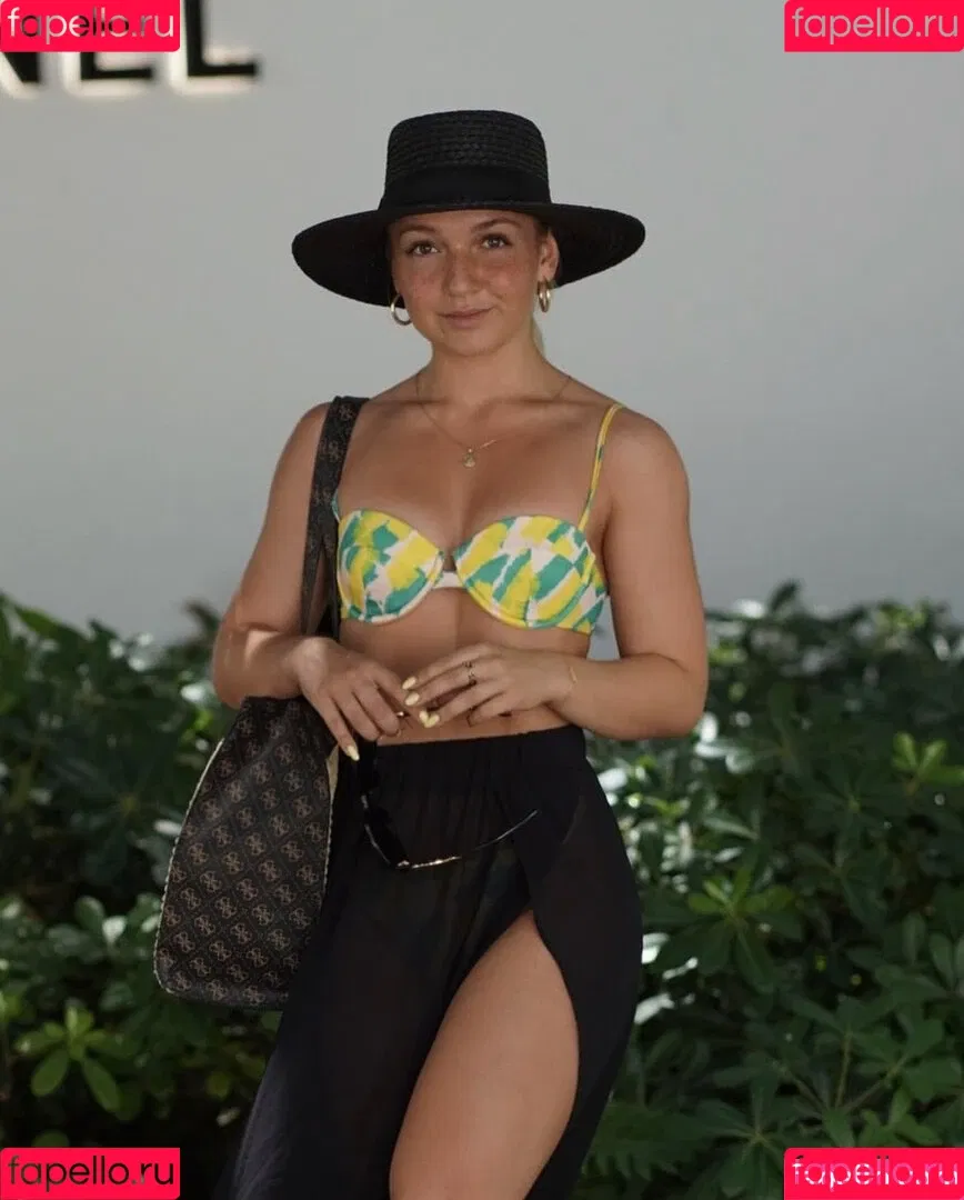 Joana Link Onlyfans Photo Gallery 