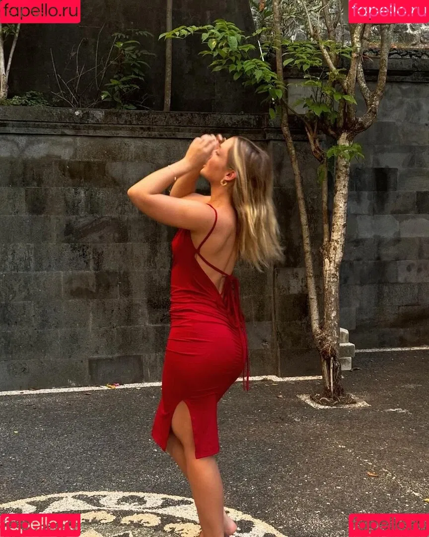 Joana Link Onlyfans Photo Gallery 