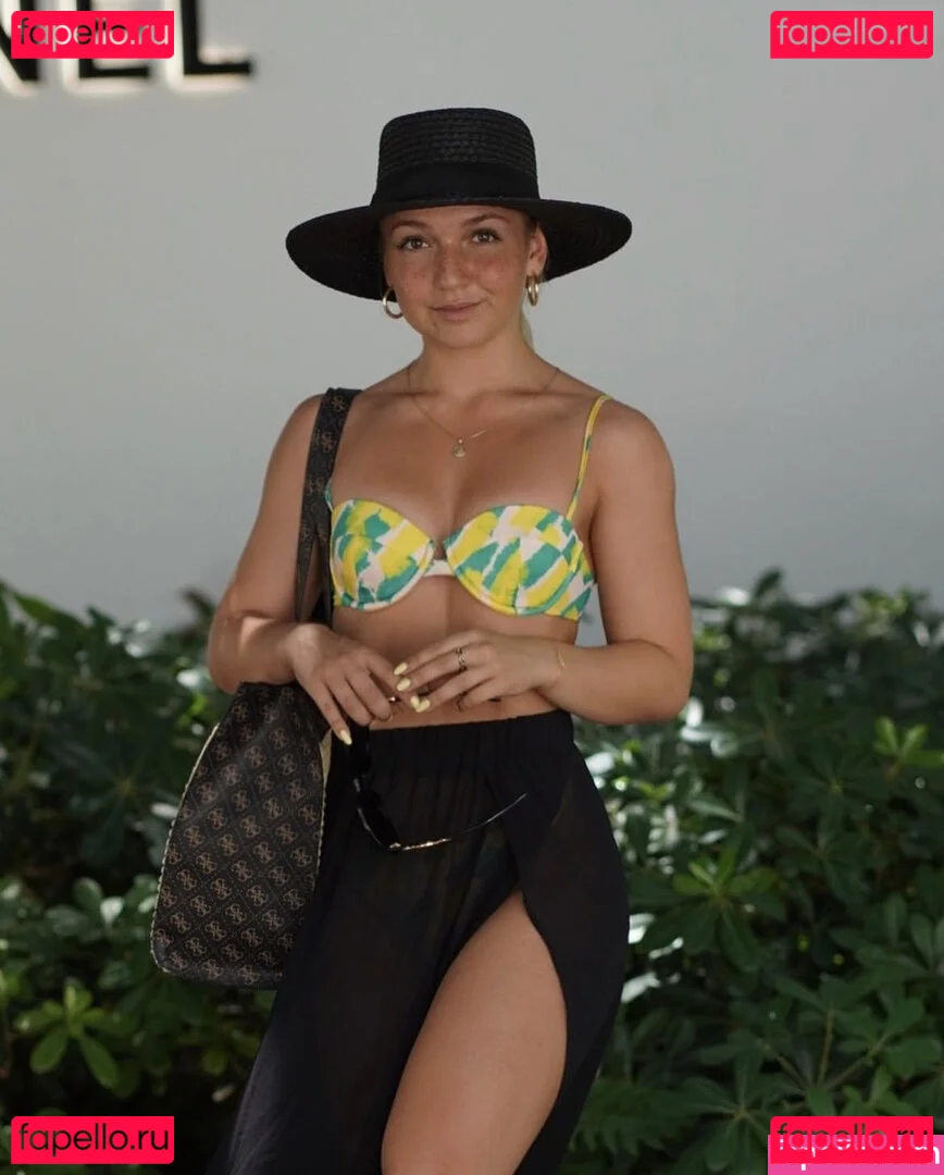 Joana Link Onlyfans Photo Gallery 