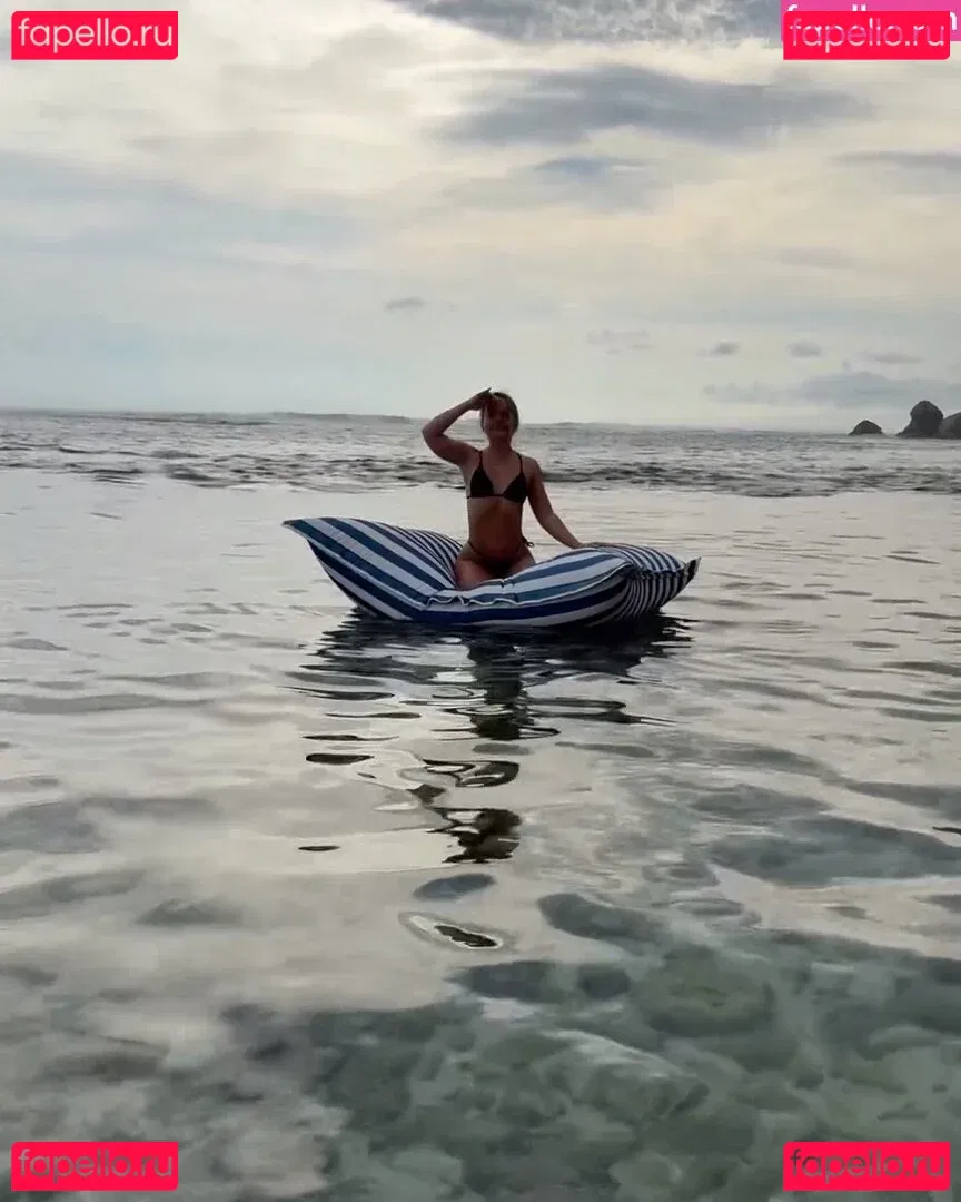 Joana Link Onlyfans Photo Gallery 