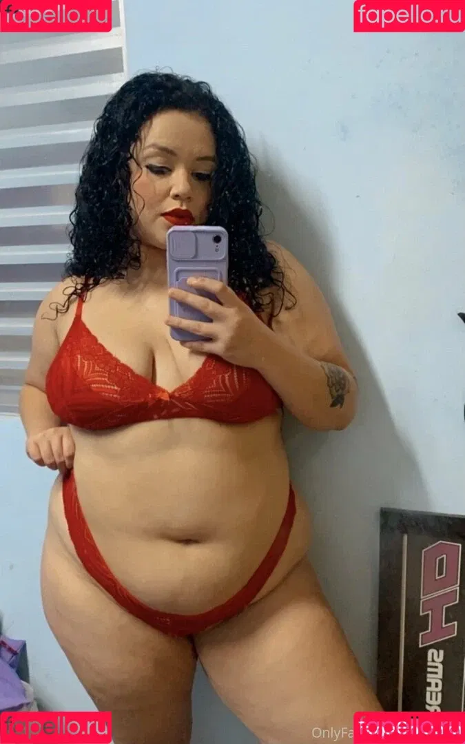 h0ttiecurvy Onlyfans Photo Gallery 